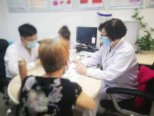 �����ļ��t(y��)Ժ��Ӳ���ί��ĺ�